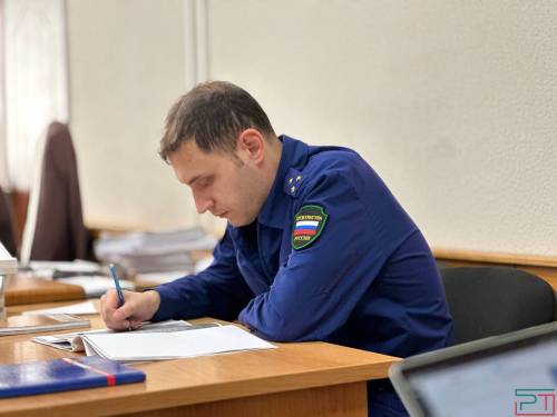«Кастелянша поможет»: студенты Казанского аграрного университета остались без денег и без дипломов