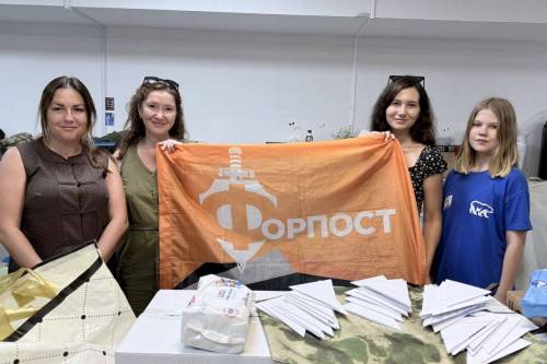 Молодежь Высокогорского района отправила бойцам СВО гуманитарный груз и письма поддержки
