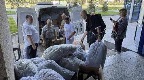 Челнинцы отправили домашнюю еду, масксети и медикаменты бойцам СВО