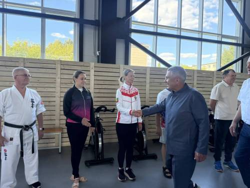 Раис Татарстана в Заинске посетил Дворец единоборств