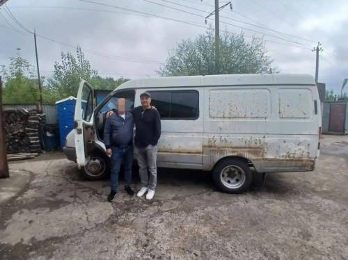 Волонтеры из Челнов подарили свою «Газель» участникам СВО