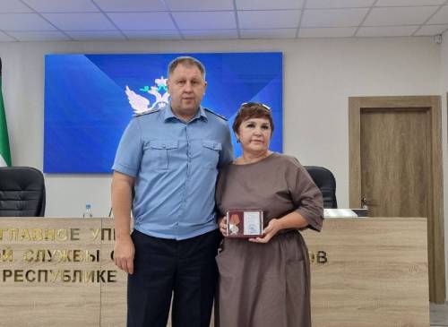 В Казани вручили медали «За доблесть» семьям приставов, погибших на СВО