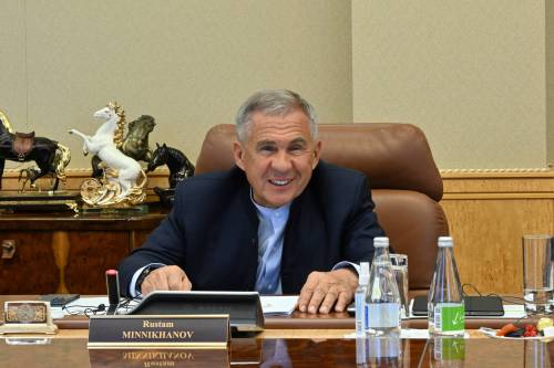 Минниханов: Татарстан приветствует предложение создать Центр ИСЕСКО в Казани