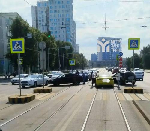 В Казани восстановлено движение трамваем 4-го маршрута после ДТП на путях