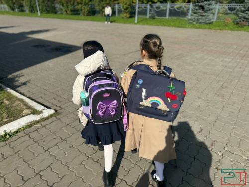 Работу бросай или няню нанимай: родители первоклашек в Казани столкнулись с суровой реальностью