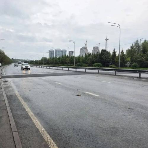 На проспекте Универсиады в Казани возобновили движение после завершения ремонта участка