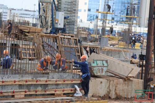 Сварщикам – 210 тысяч, водителям – 140: кого готовы озолотить работодатели в Татарстане