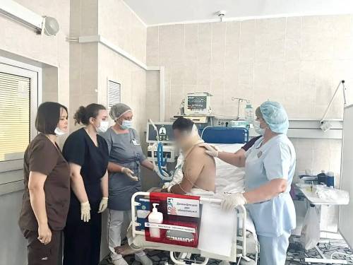Врачи РКБ впервые применили новый метод очистки крови для спасения пациента с миастенией