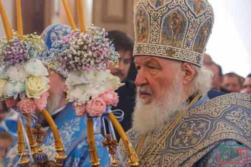 Патриарх Кирилл освятил отреставрированный храм Николы Тульского в Казани