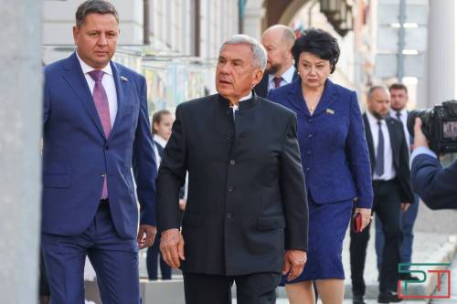 В ожидании послания Минниханова: как собирались гости