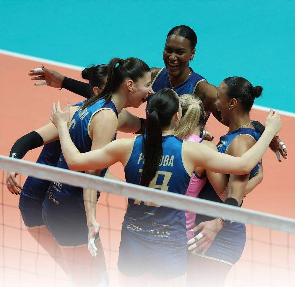 Волейболистки «Динамо — Ак Барса» второй раз разгромили москвичек в полуфинале