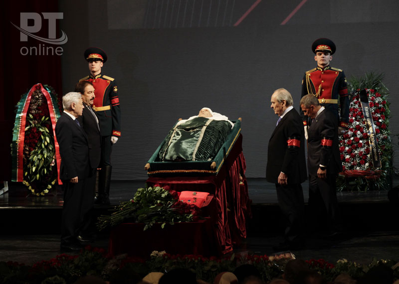 В Татарстане примут программу по увековечиванию памяти Ильгама Шакирова