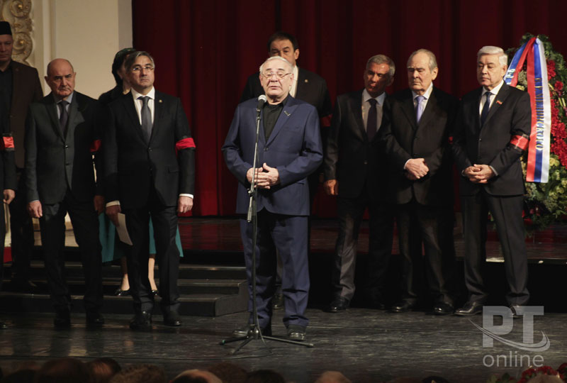 В Татарстане примут программу по увековечиванию памяти Ильгама Шакирова