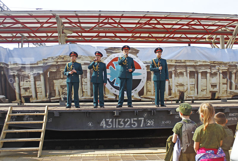 В Казани на несколько часов продлили выставку «Сирийский перелом»