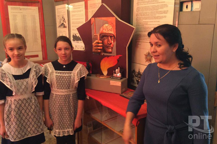 Делегация Татарстана посетила гимназию в Уфе