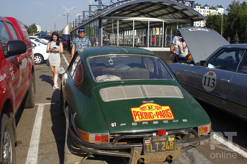 Участники ралли «Пекин – Париж» в Казани