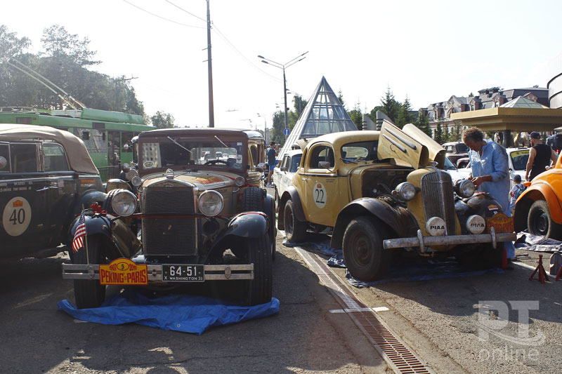 Участники ралли «Пекин – Париж» в Казани