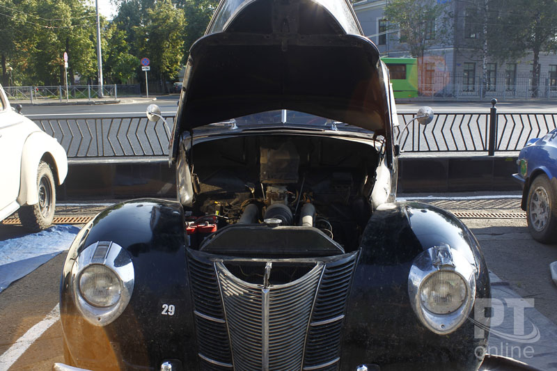 Участники ралли «Пекин – Париж» в Казани