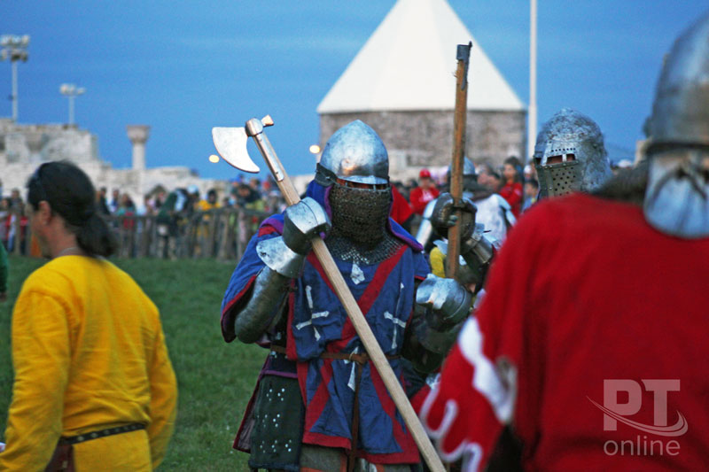 Очень средневеково!