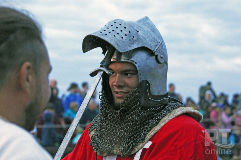 Очень средневеково!