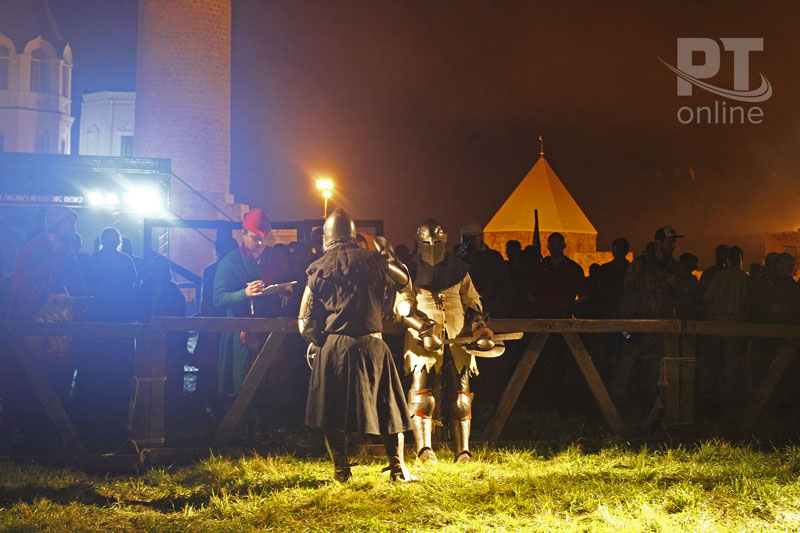 Очень средневеково!