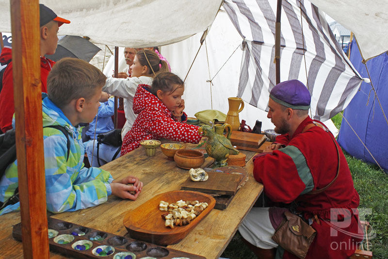 Очень средневеково!