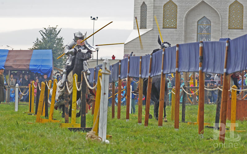 Очень средневеково!