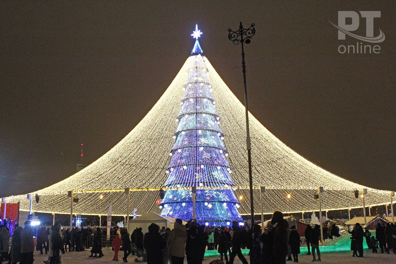 Новогодняя ночь у главной елки Казани
