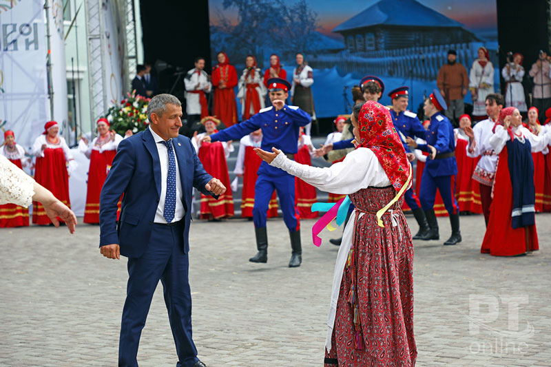 «Каравонным» шагом, сохраняя традиции