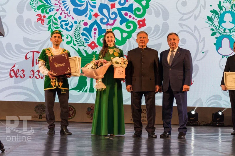 Донести память до следующих поколений