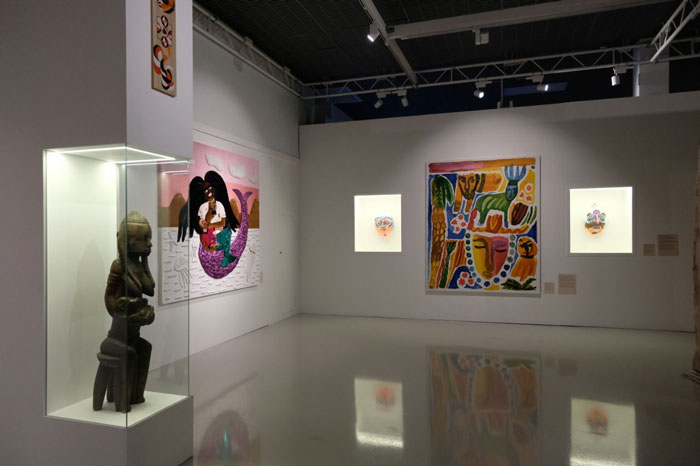 Перевернутое сафари: в Казани открылась выставка современного африканского искусства