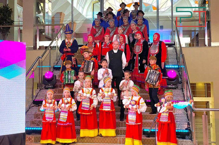 Выставку медиапроектов по сохранению родных языков презентовали Комиссии при Раисе РТ