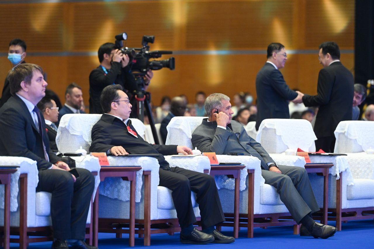 Рабочая поездка Раиса Татарстана Рустама Минниханова в Китай