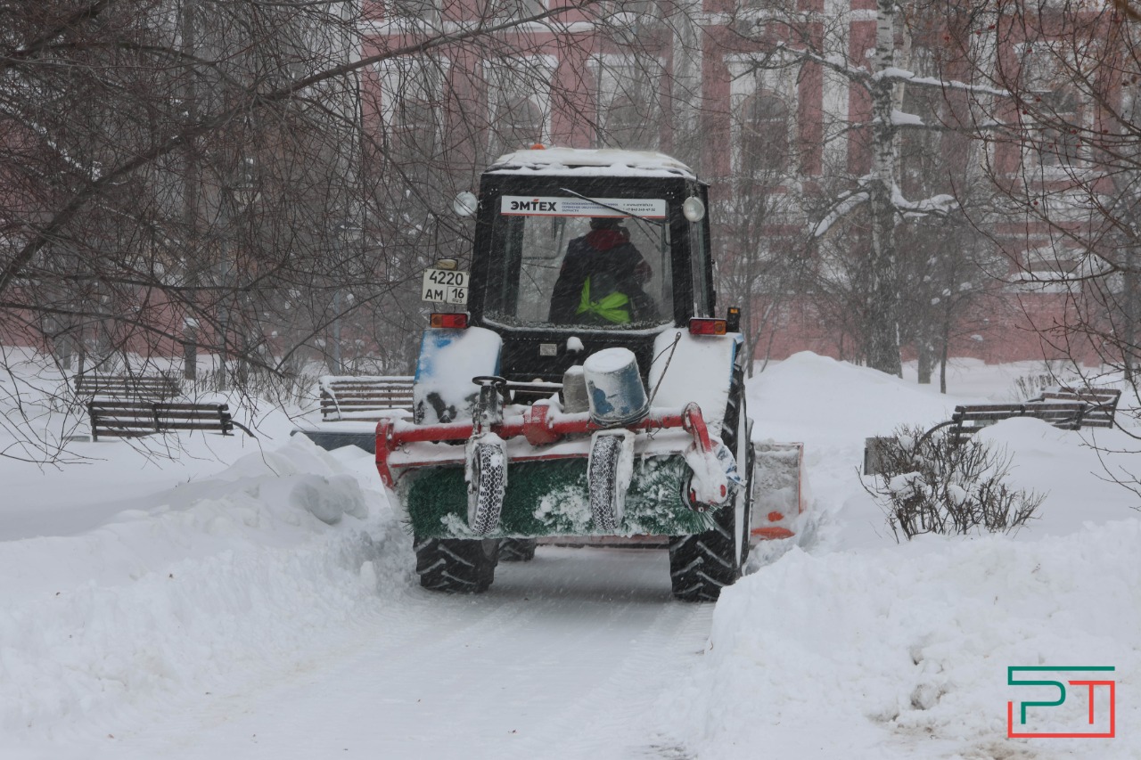 Снежный апокалипсис в Казани