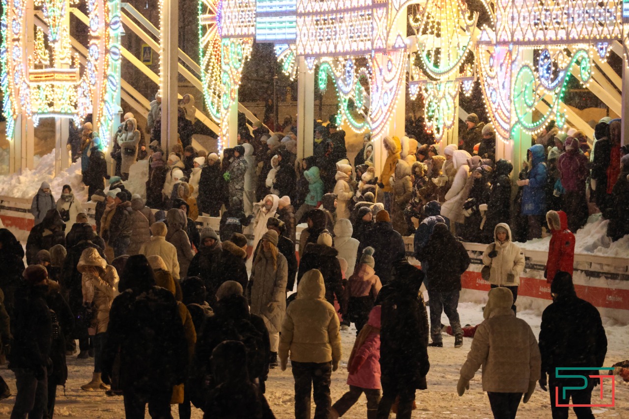 Илья Авербух, Алексей Ягудин, Максим Шабалин– ледовое шоу в парке «Черное озеро»