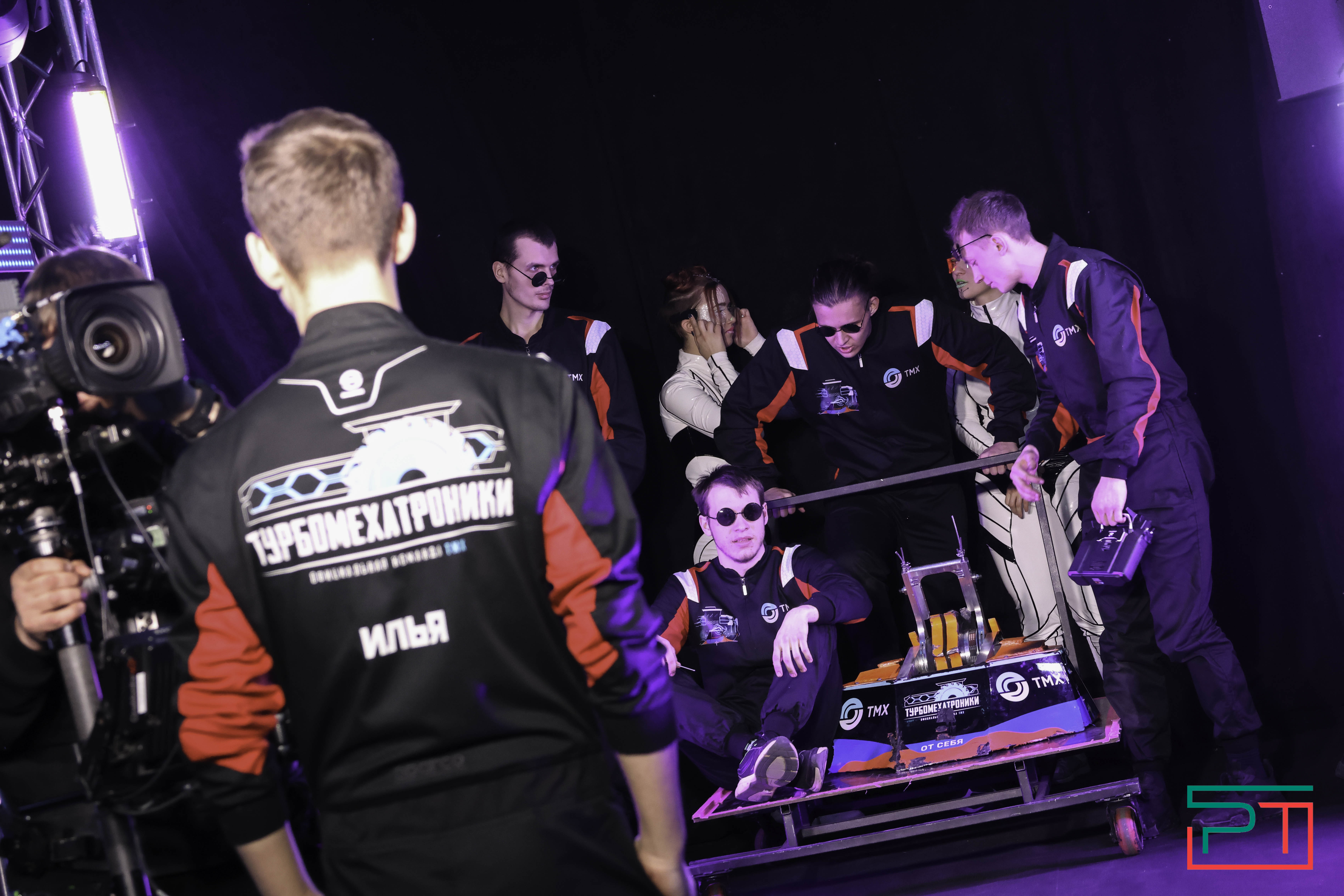 Индия победила в Битве роботов: российский «Папочка» сгорел