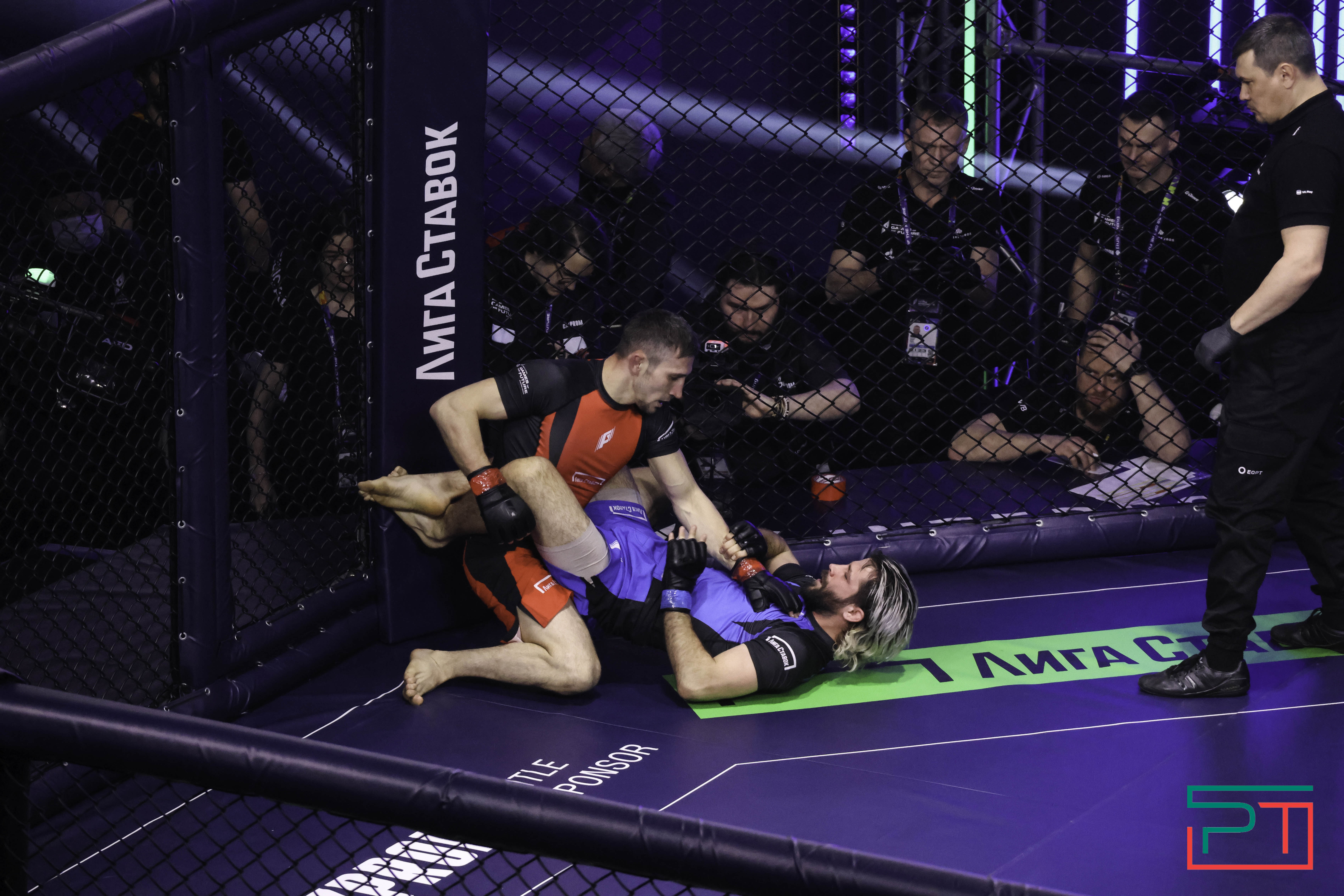 Российская команда Kuznya победила в фиджитал-единоборствах на «Играх Будущего»