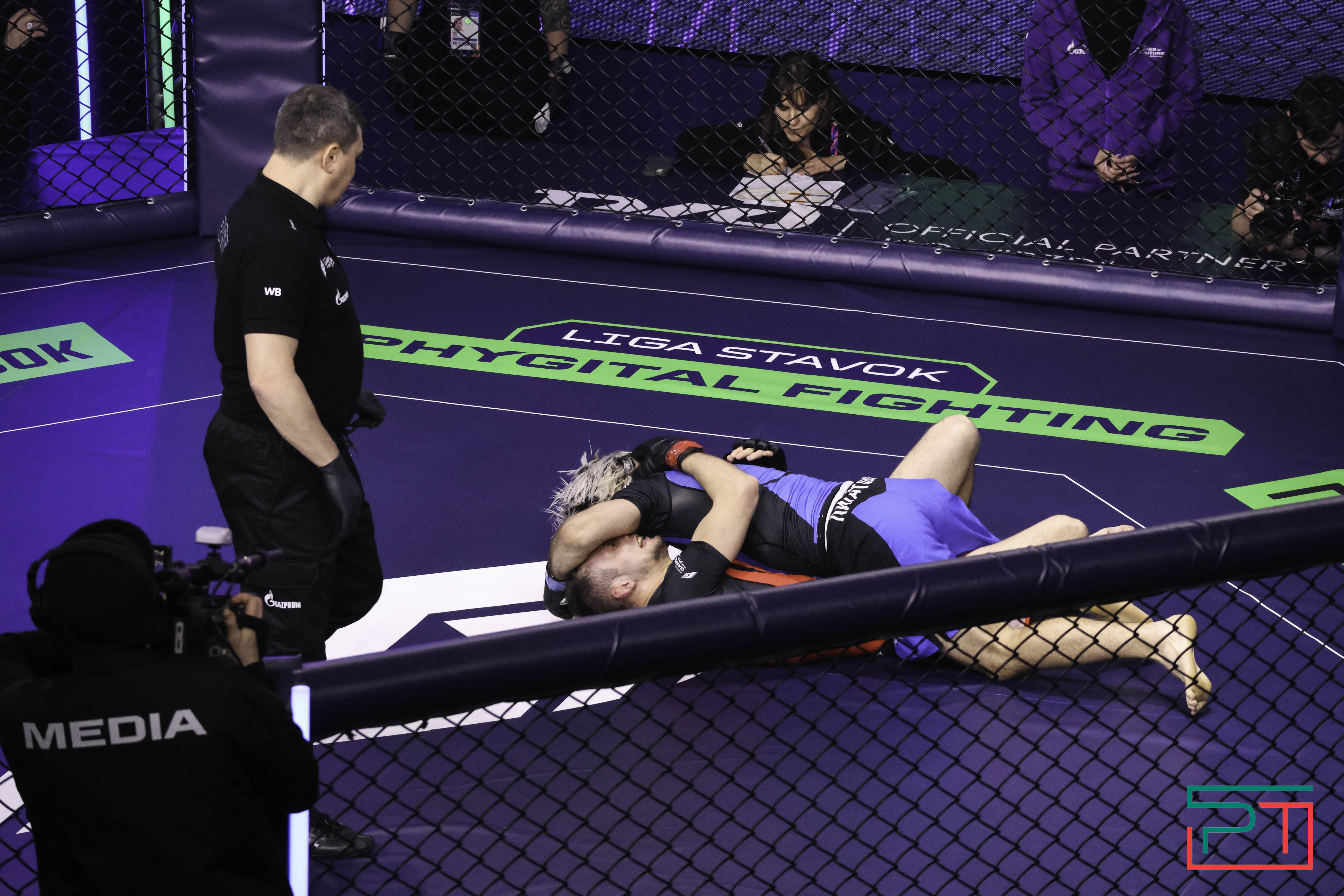 Российская команда Kuznya победила в фиджитал-единоборствах на «Играх Будущего»