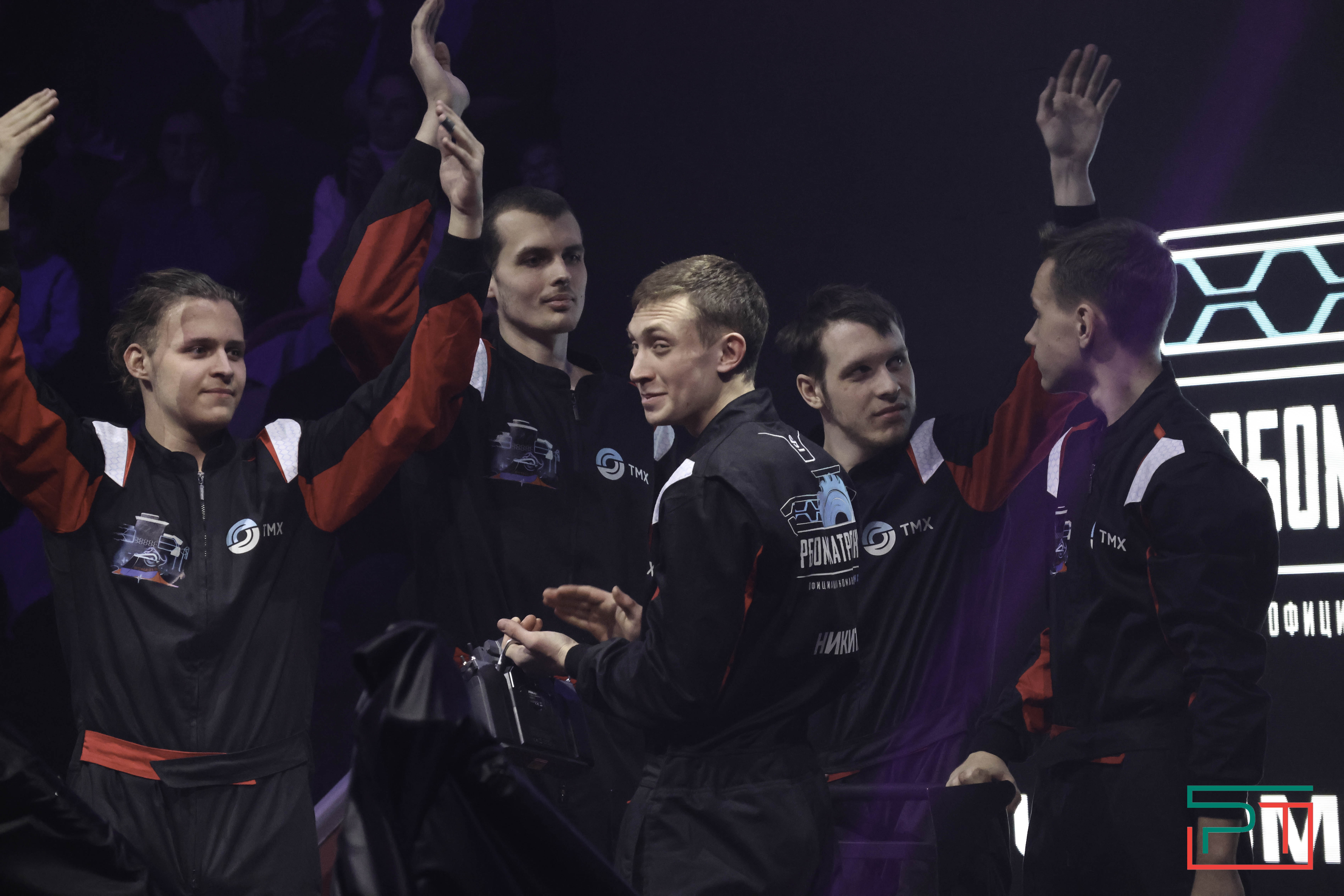 Индия победила в Битве роботов: российский «Папочка» сгорел