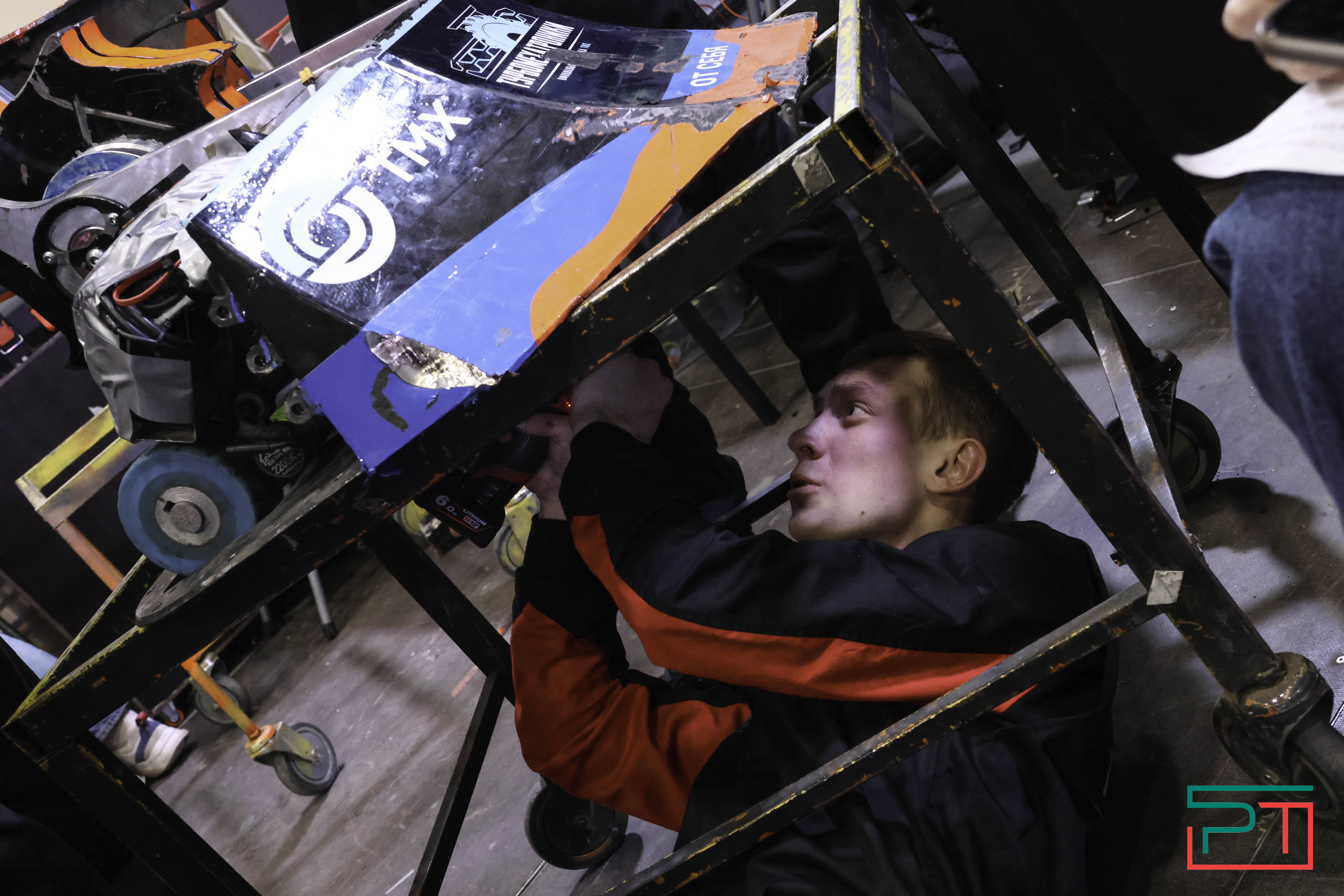 Индия победила в Битве роботов: российский «Папочка» сгорел