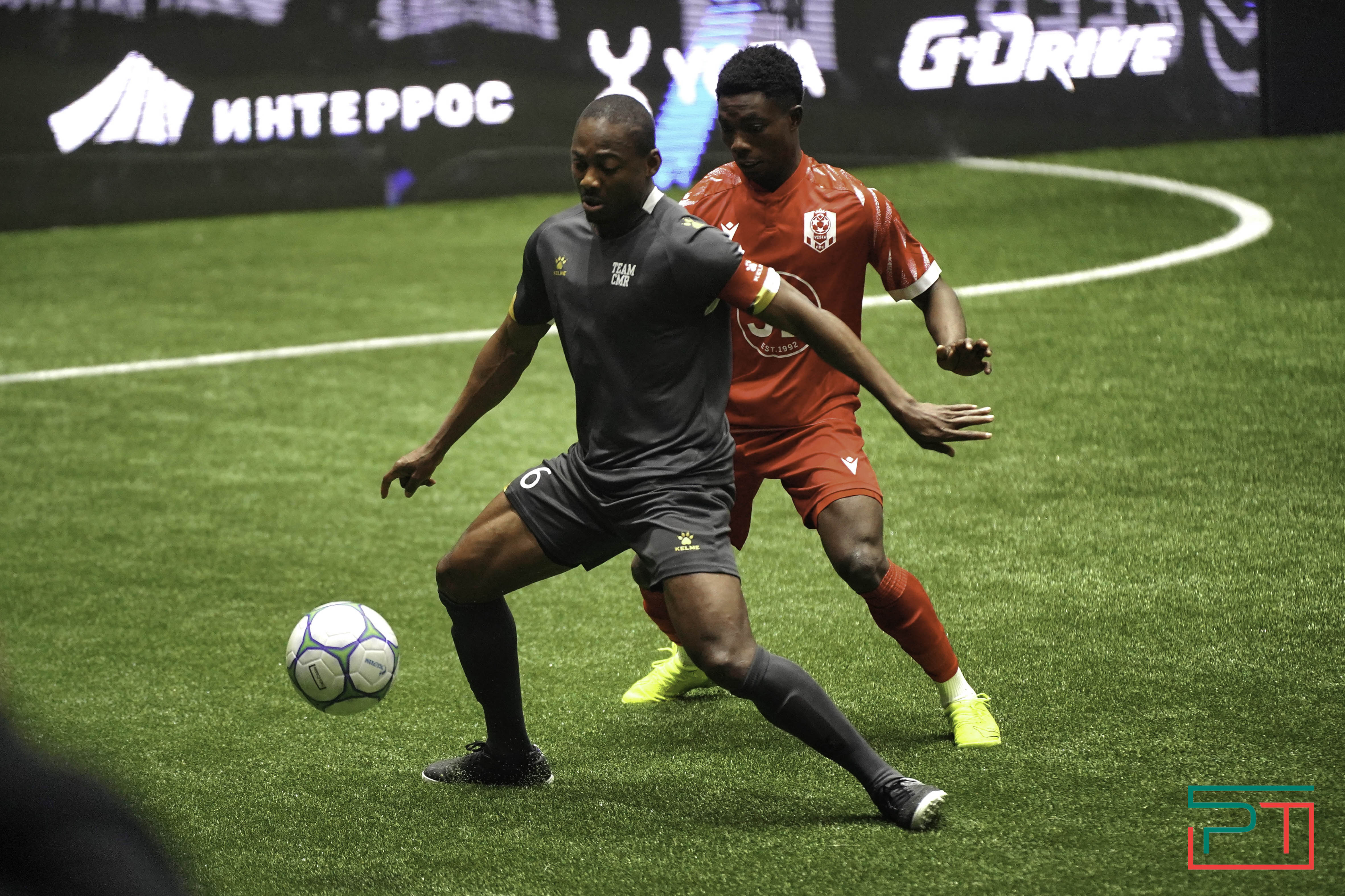 Групповой этап фиджитал-футбола