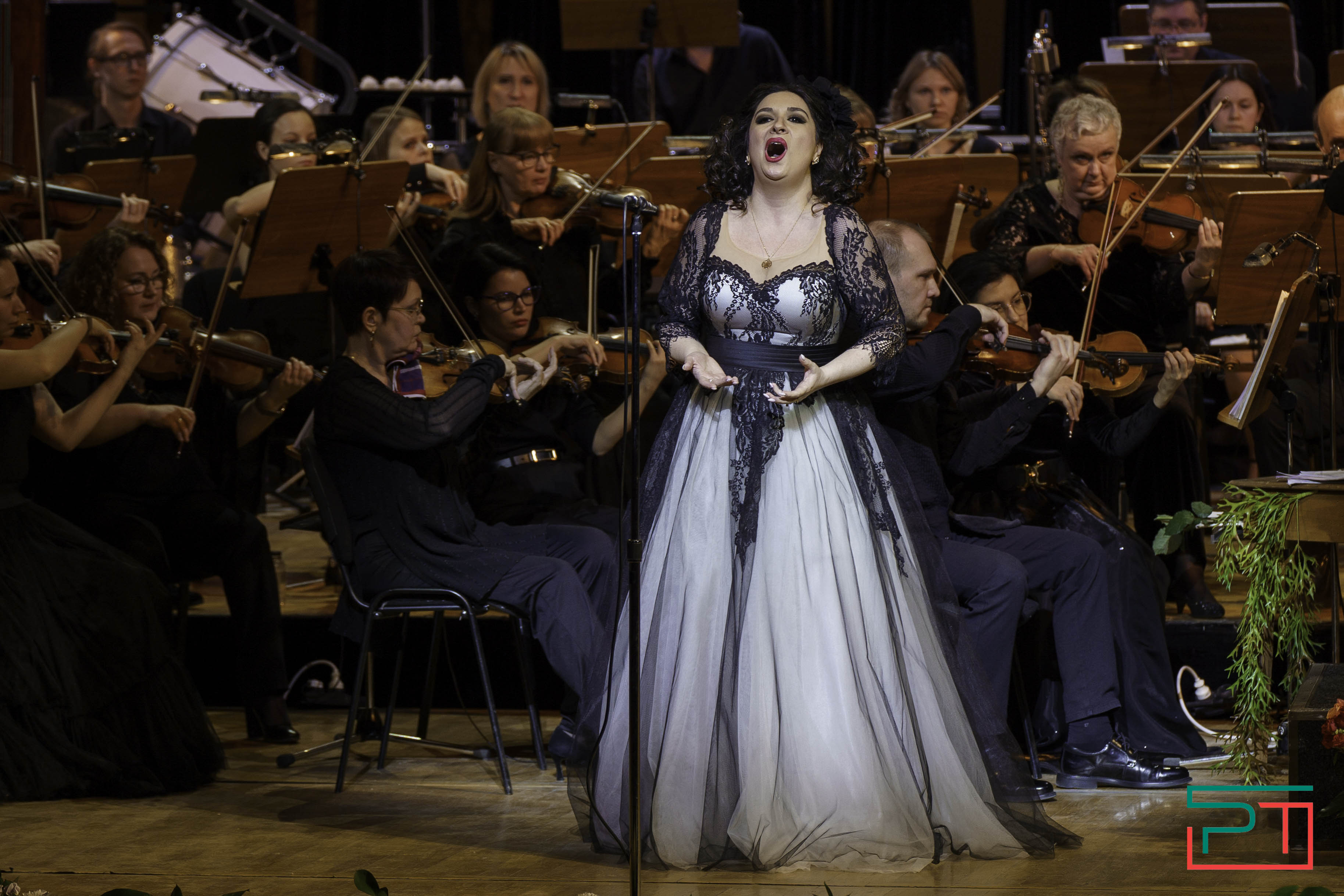 Гала-концерт солистов Академии молодых оперных певцов Мариинского театра