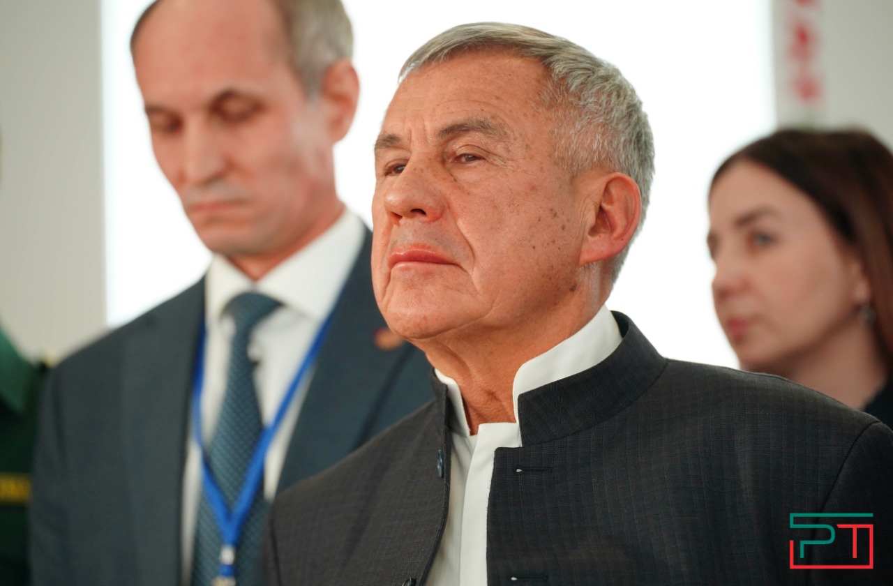 Минниханов провел в Набережных Челнах коллегию Росприроднадзора