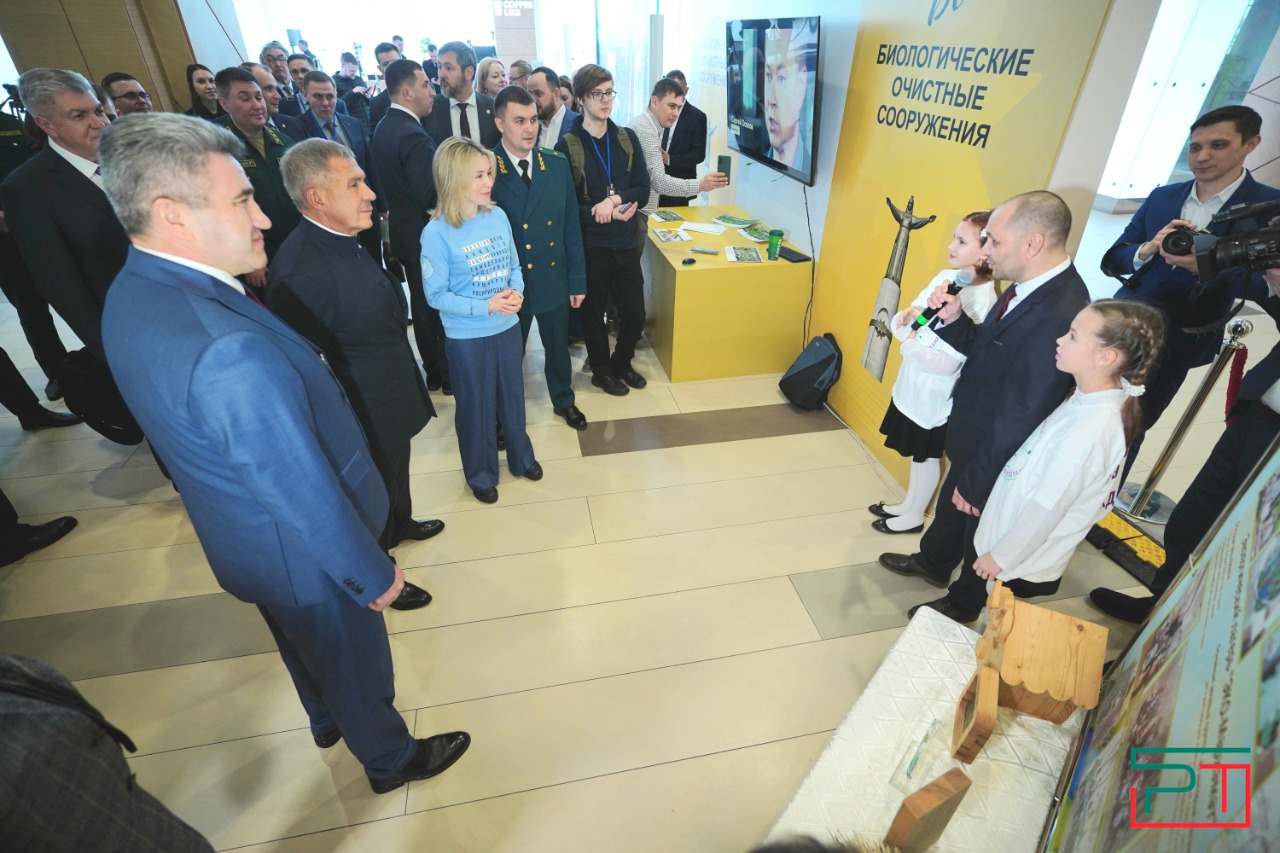 Минниханов провел в Набережных Челнах коллегию Росприроднадзора