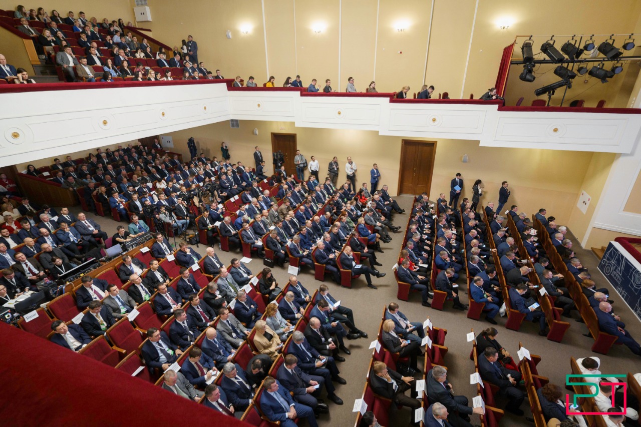 Минниханов принял участие в коллегии Минпромторга РТ