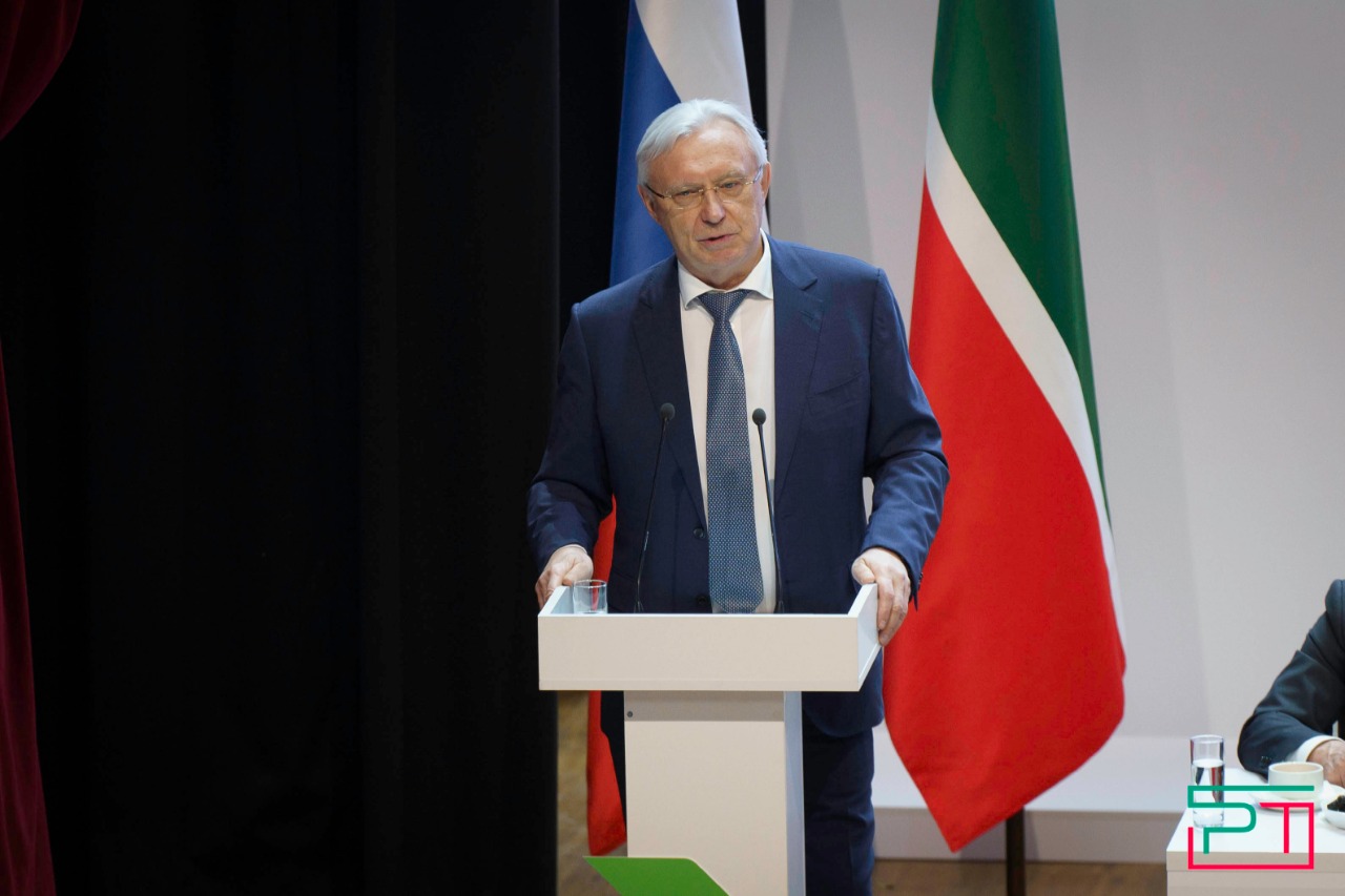 Минниханов принял участие в коллегии Минпромторга РТ