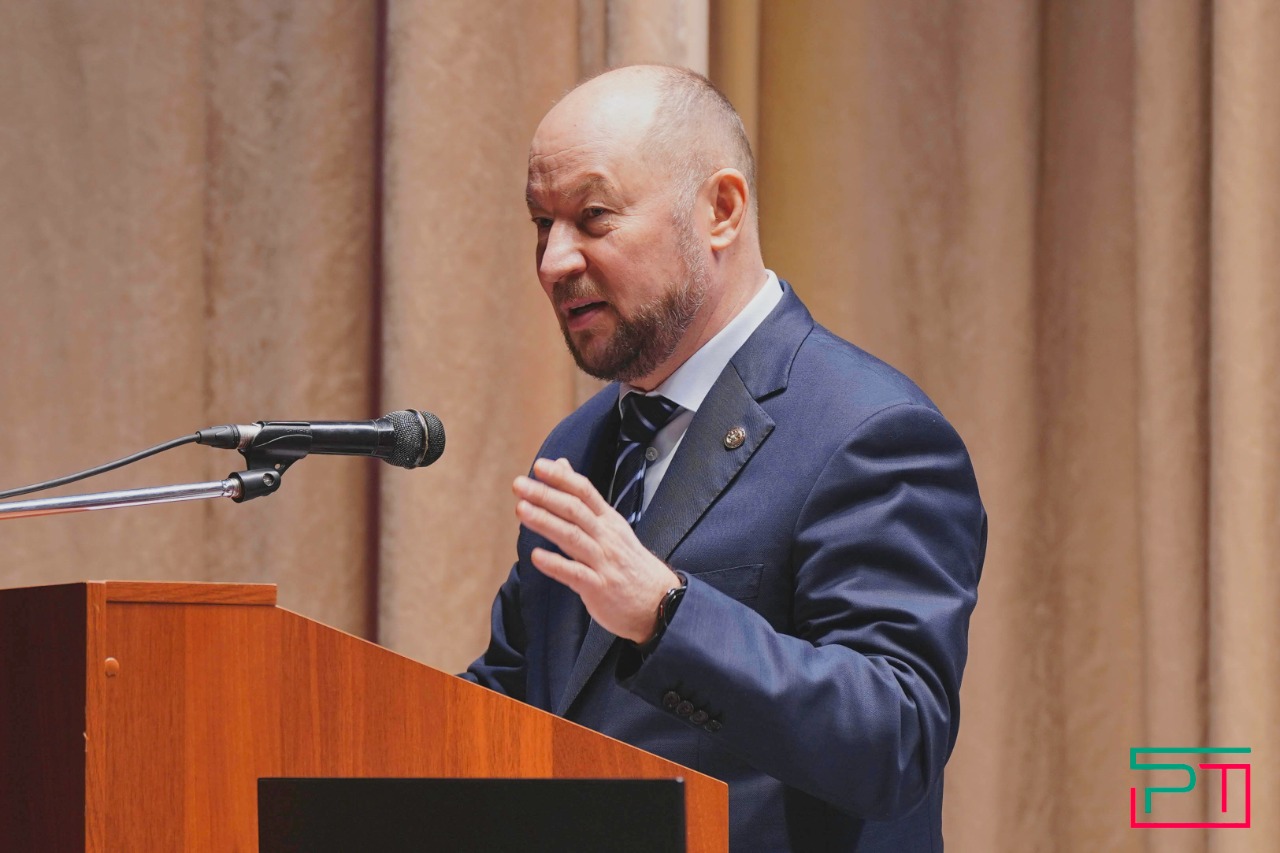 Сафаров принял участие в заседании совета Тюлячинского района