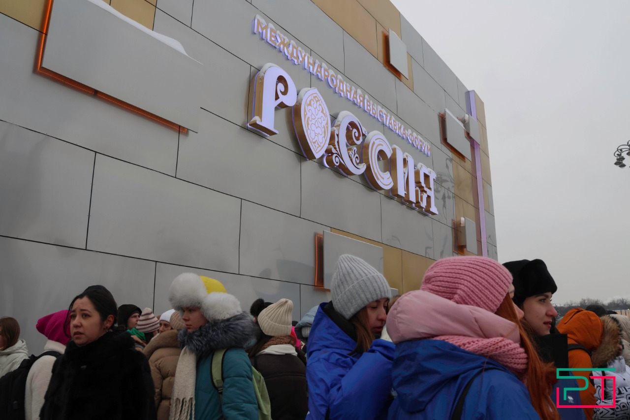 «Яшь юлдаш — Молодой попутчик»: татарстанская молодежь побывала на ВДНХ