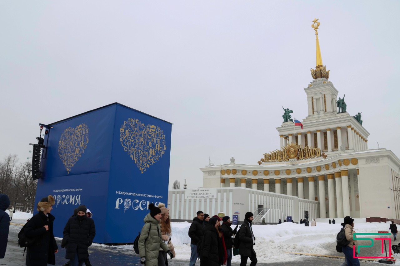 «Яшь юлдаш — Молодой попутчик»: татарстанская молодежь побывала на ВДНХ