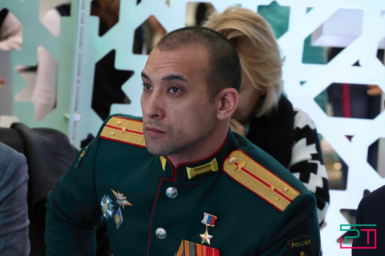 «Яшь юлдаш — Молодой попутчик»: татарстанская молодежь побывала на ВДНХ